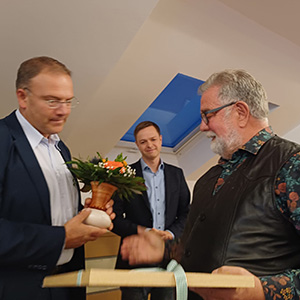 ein Mandat endet